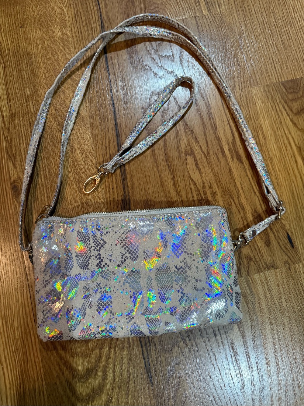 Holographic Snake-Print Crossbody Wristlet - Iridescent Cream